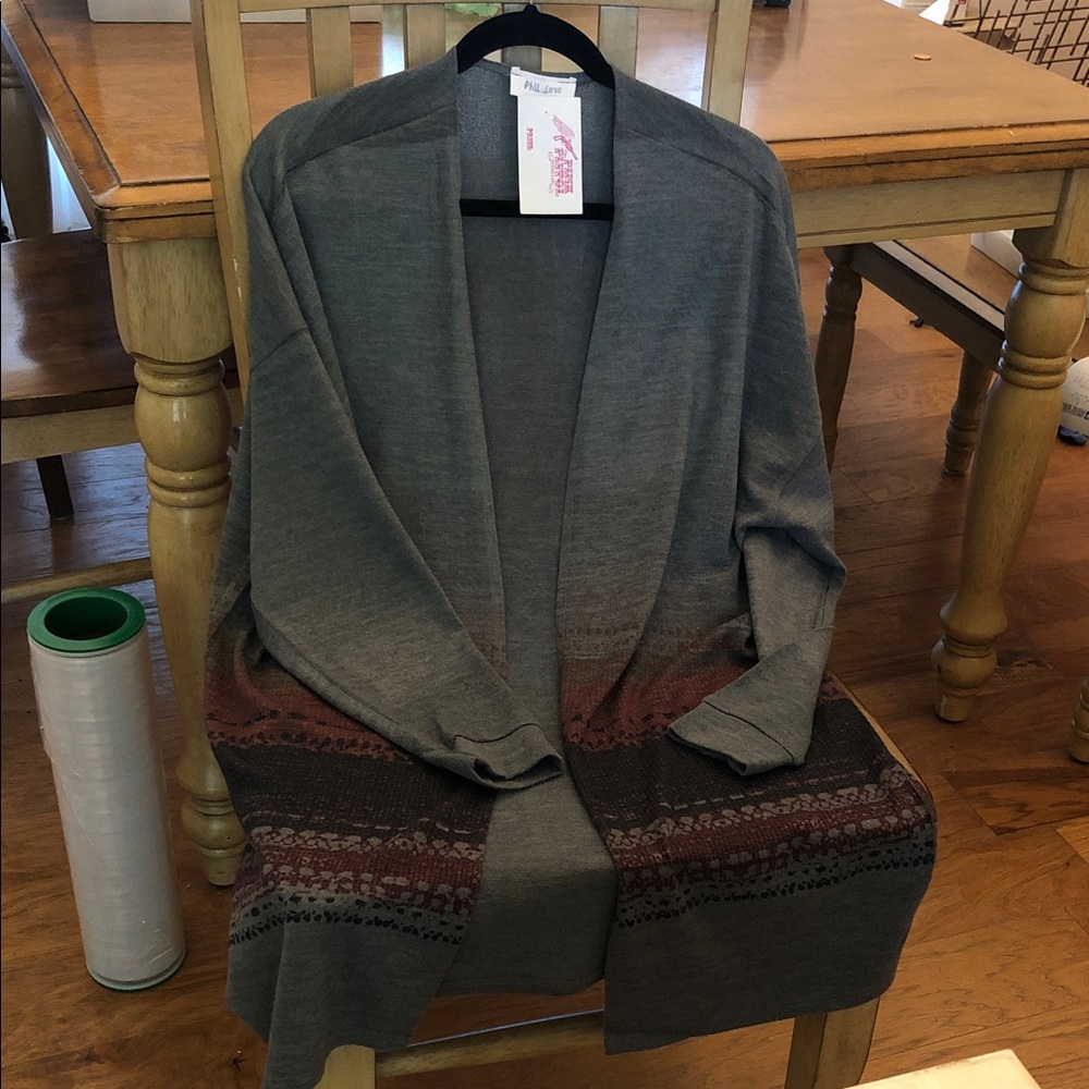 Open-Front Gray Cardigan with Rust and Maroon Accent Panels